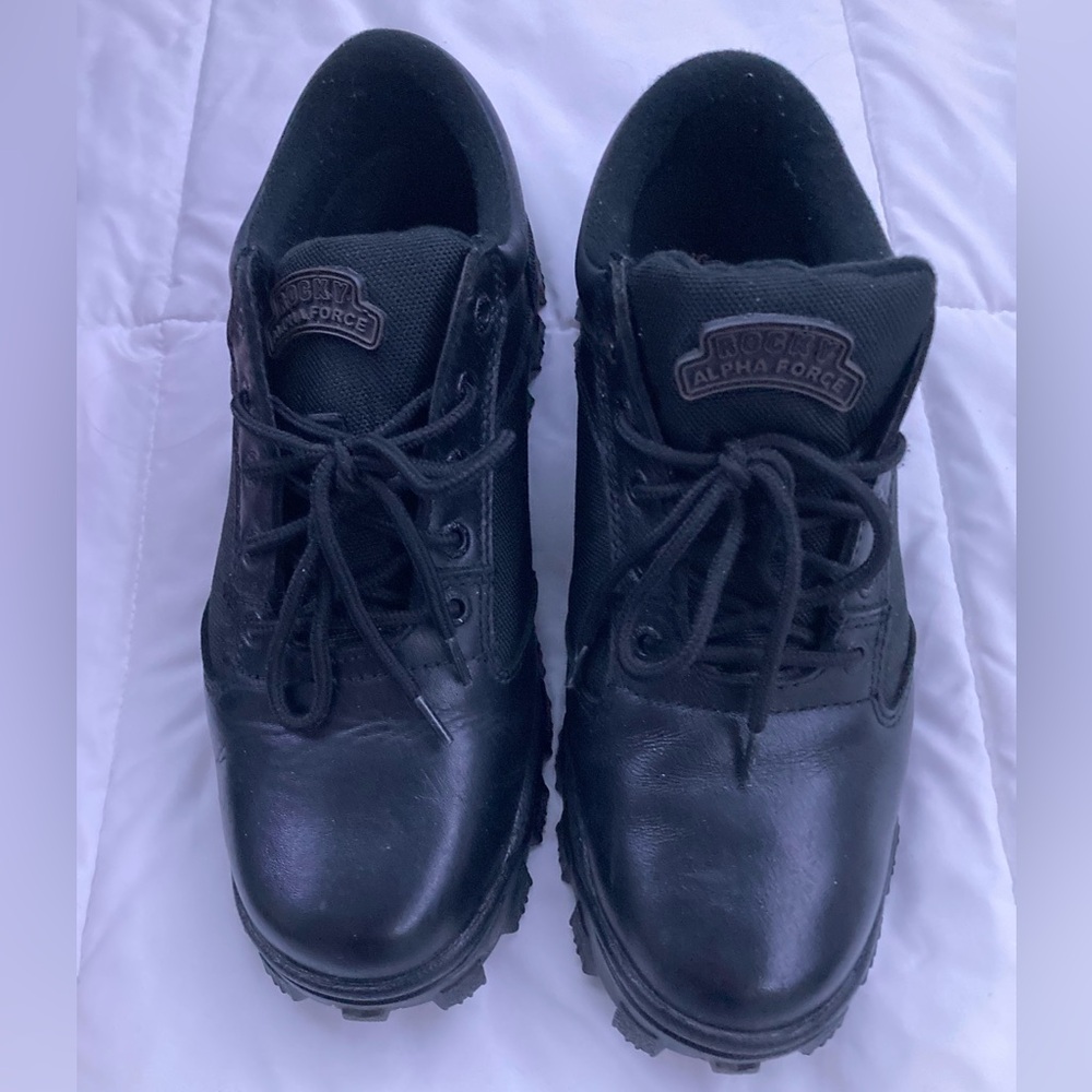 Rocky Black Low-Top Athletic Shoes with Padded Collar